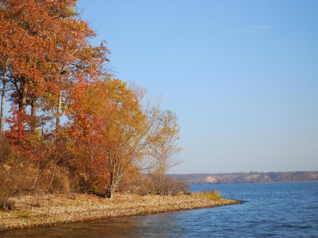 Tennessee River view from Paris Landing State Park in fall.