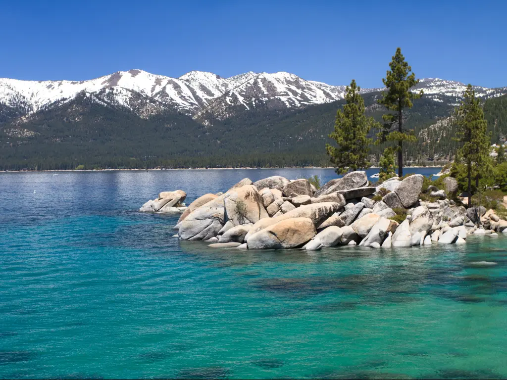 Lake Tahoe scenery with blue skies with Sierra Nevada Mountains in the background