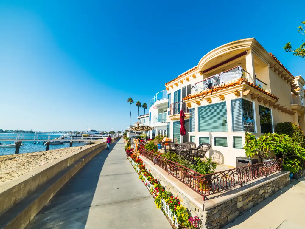 The beautiful sea-facing houses on Balboa Island in Newport Beach, California