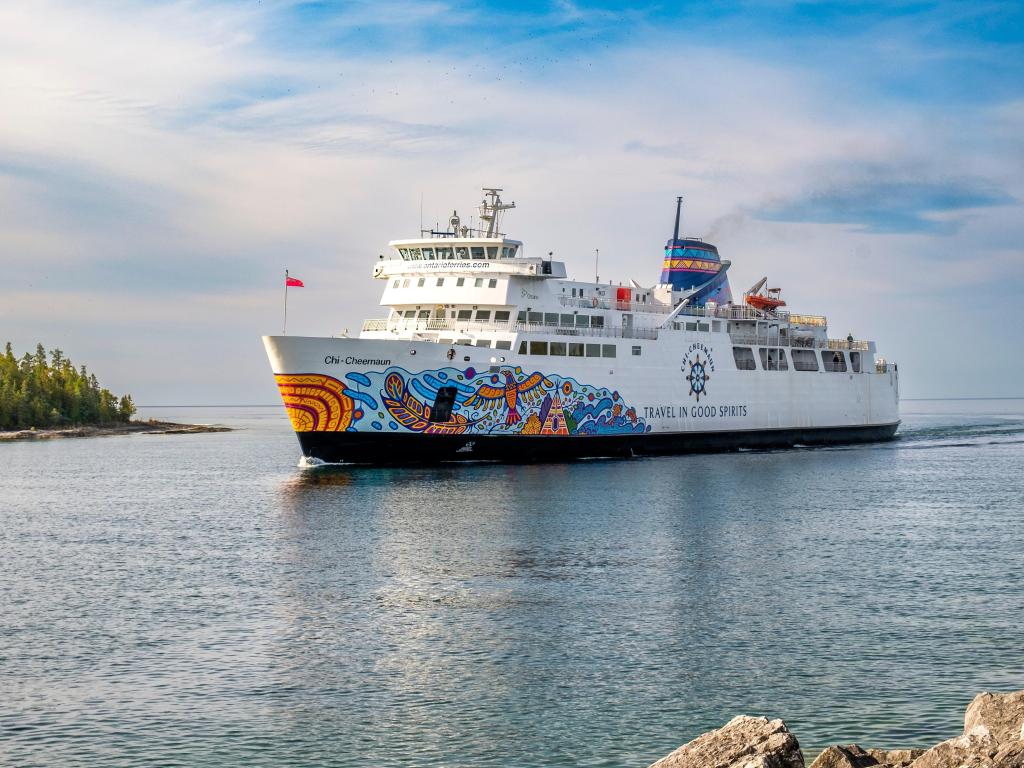 Beautifully painted Chi-Cheemaun ferry arriving at South Baymouth Terminal
