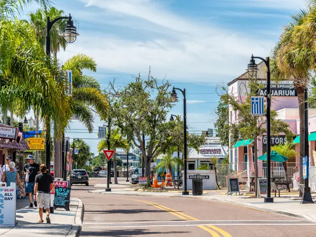 Greek fishing village in Florida, Main Street view on a sunny day