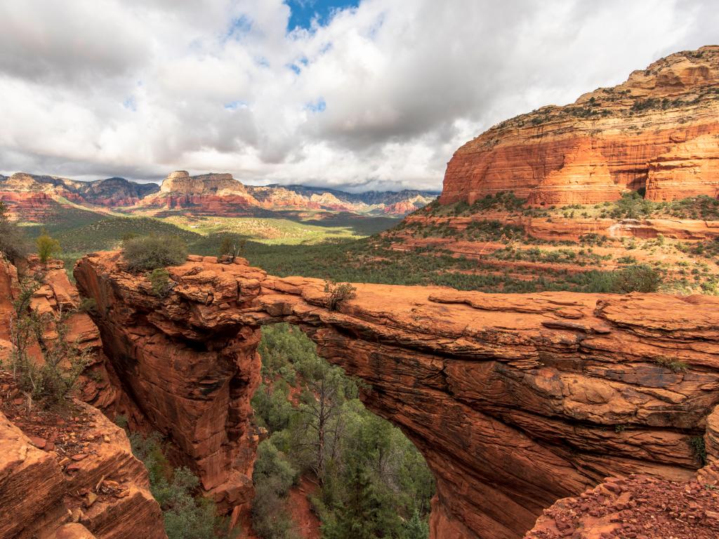 Devil's Bridge rock formation just outside Sedona, Arizona.