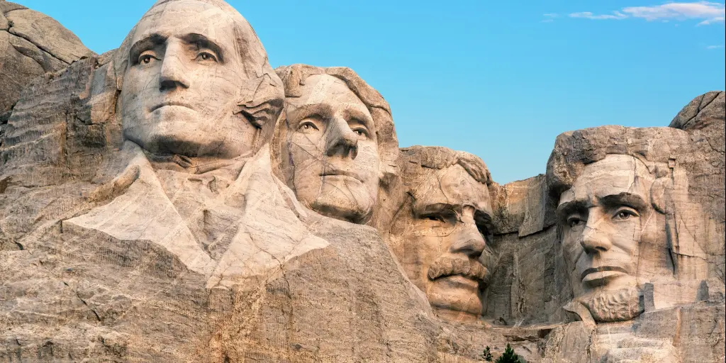 Denver to Mount Rushmore National Memorial Road Trip