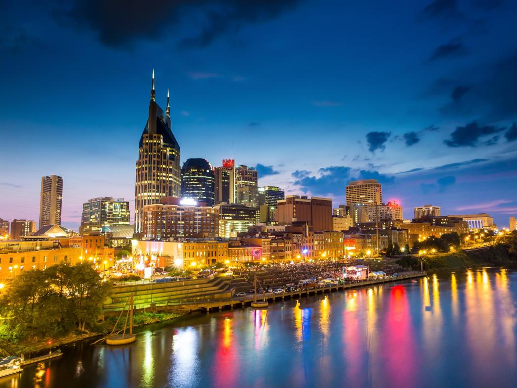 Nashville, Tennessee, USA with the downtown skyline at twilight.