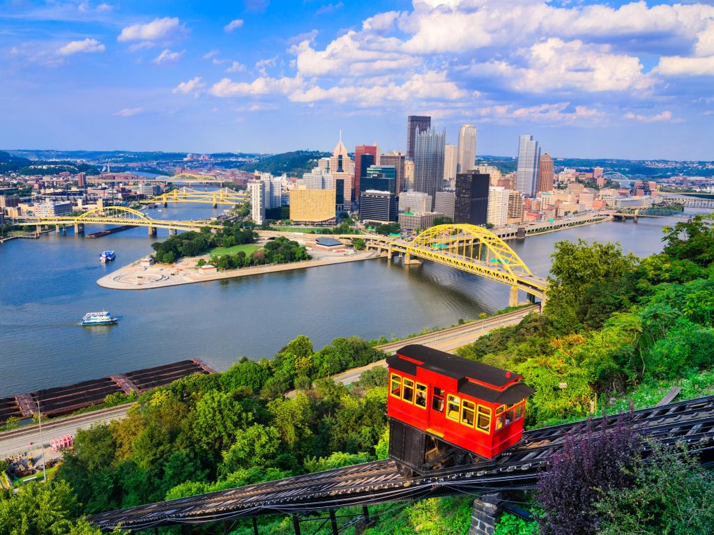 Pittsburgh, Pennsylvania, USA downtown skyline and incline.