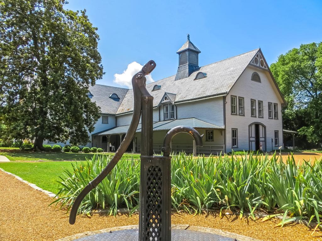 The Well and Carriage House at the Belle Meade Plantation in Nashville