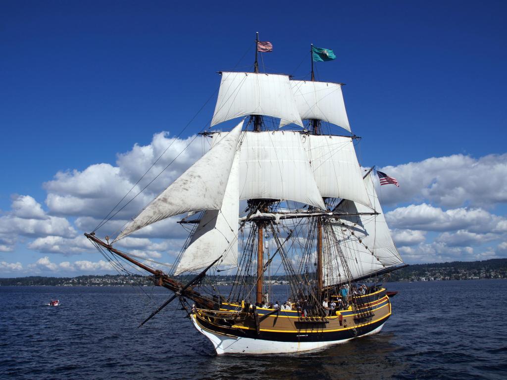 he wooden brig, Lady Washington, sails on Lake Washington during a mock sea battle as part of Labor Day festivities on Aug 31, 2012 near Kirkland , Washington.