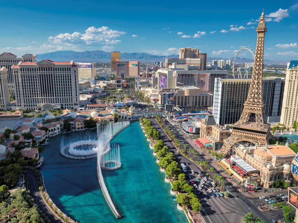 Fountain Show and Las Vegas Strip at sunset