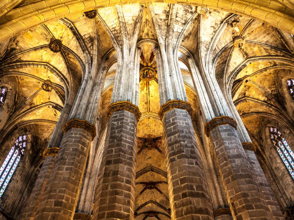 Beautiful gothic interior of Santa Maria del Mar in Barcelona