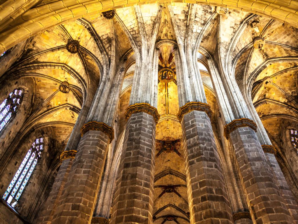 Beautiful gothic interior of Santa Maria del Mar in Barcelona