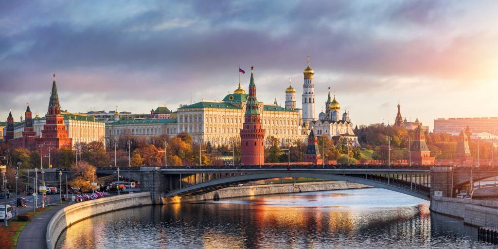 Purple morning skies over the Moscow Kremlin with the river in the foreground