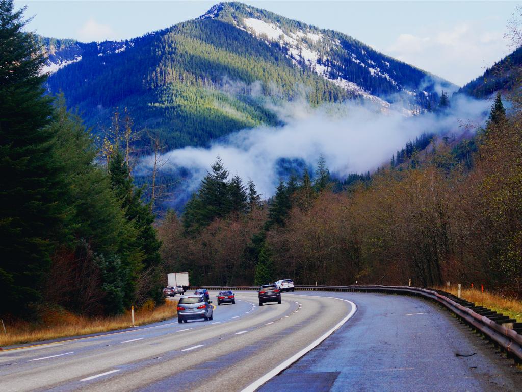 road trip to glacier national park from seattle