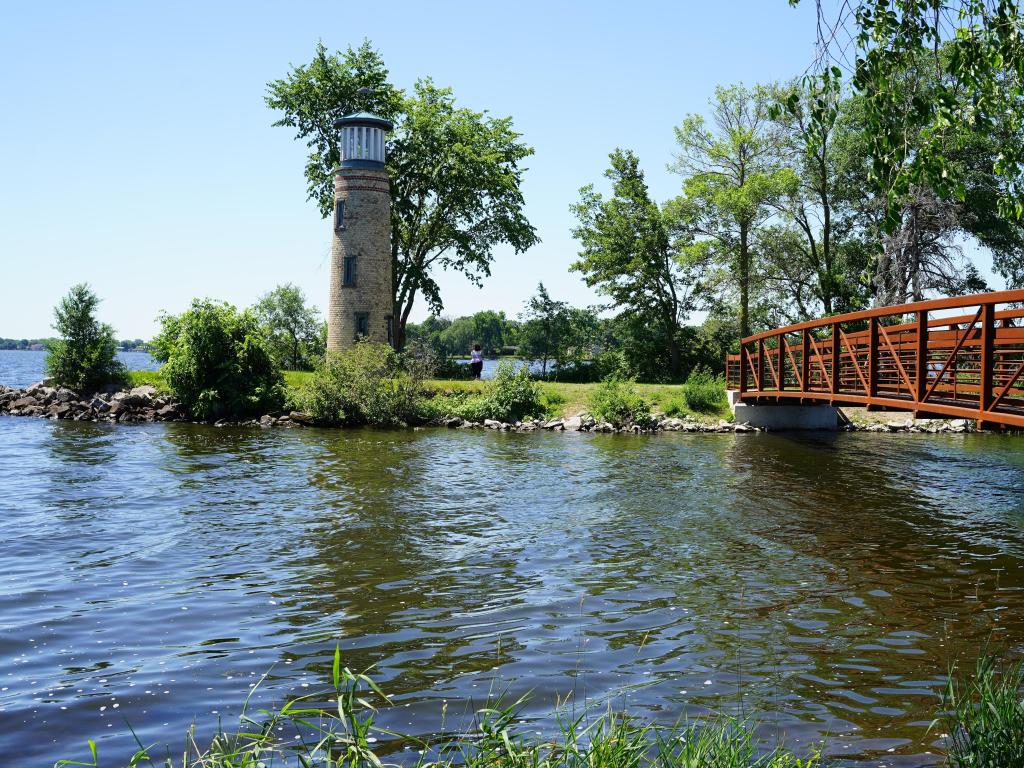 Asylum Point Lighthouse in Oshkosh, Wisconsin, USA on a clear day.