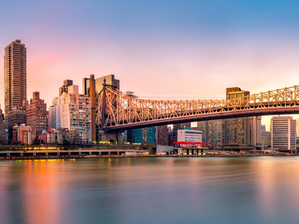 Queensboro bridge panorama at sunset, as viewed from Roosevelt Island