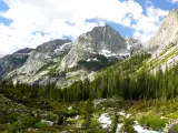 Views of mountains and forests along John Muir Trail